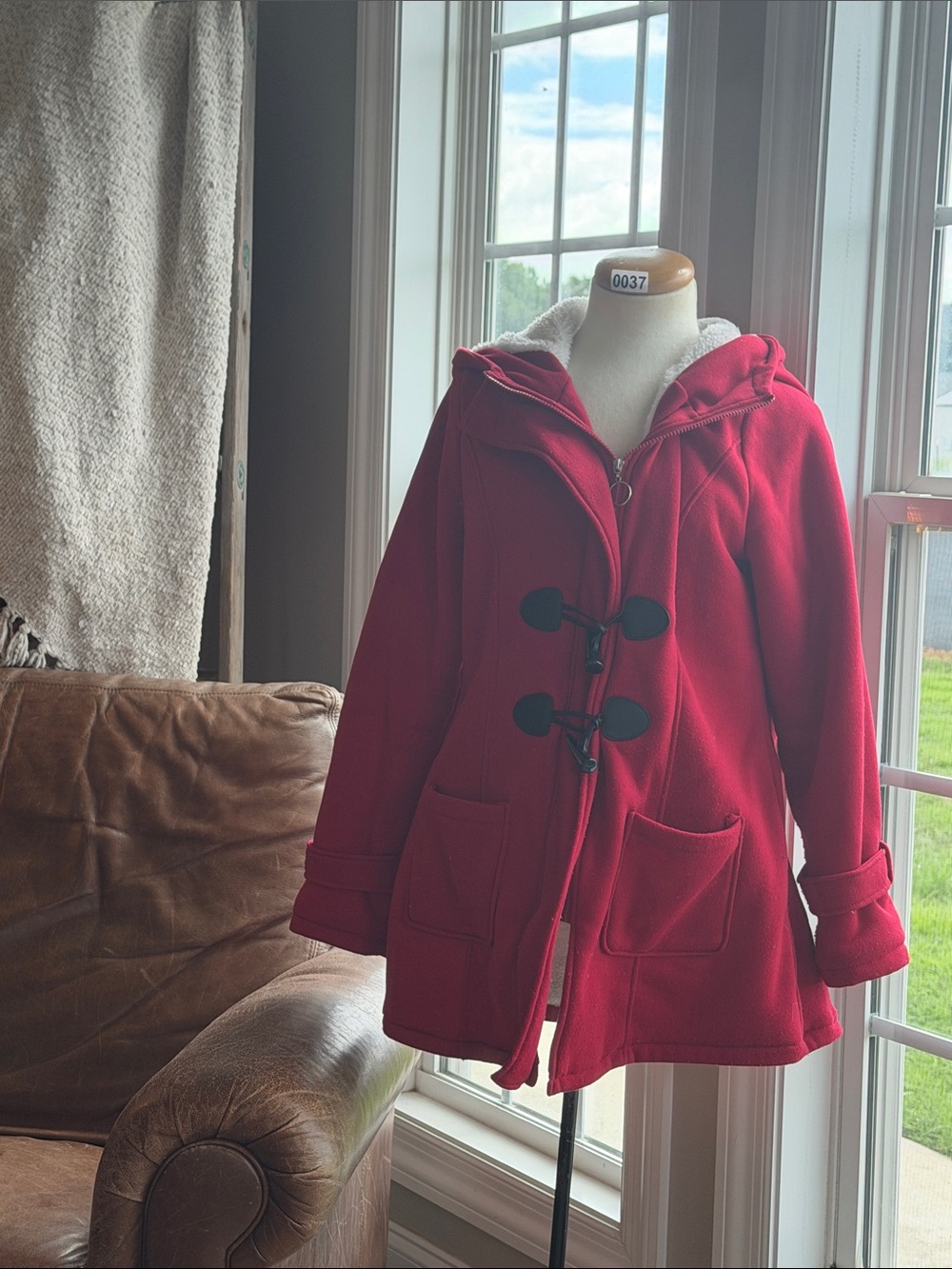 Source Unknown Red Hooded Toggle Pea Coat fits like XXL
